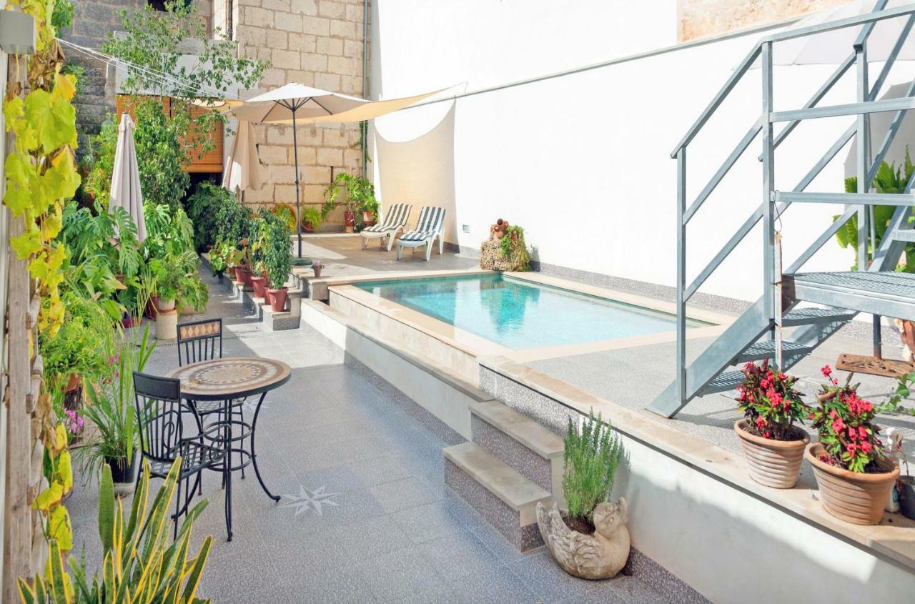 Semesterbostad Townhouse Peret *